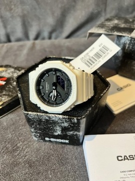 Nowy zegarek G-shock GA-2100-7AER