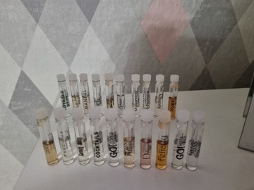Zestaw próbek perfum unikatów oriflame 20 sztuk 