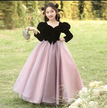 Suknia balowa dla dziewczynki rozmiar 130