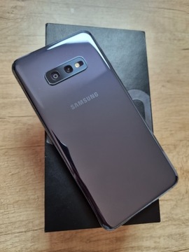 Samsung galaxy s10e czarny