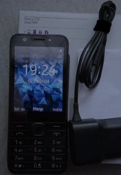 Nokia 230-Dual Sim+Nowa czarna osłona, stan bardzo dobry. Polskie menu