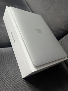 Laptop MacBook Air 13” Apple