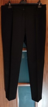 Czarne, eleganckie spodnie z kantem - rozmiar 44