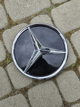 Mercedes-w176-emblemat gwiazda w grill distronic