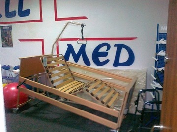 Łóżko medyczne DALI,  na pilota, używane