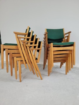 Krzesła Mid Century/ Retro