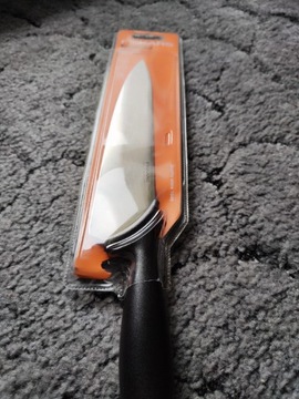 Nóż Fiskars 21cm 