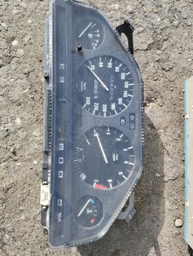 Licznik zegary E30 320i