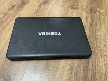 Obudowa Toshiba C670D