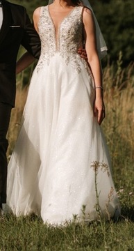 Suknia ślubna tiulowa