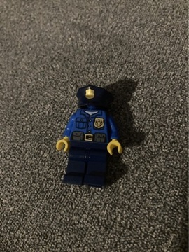 LEGO CITY FIGURKA POLICJANT OFICER cty0458