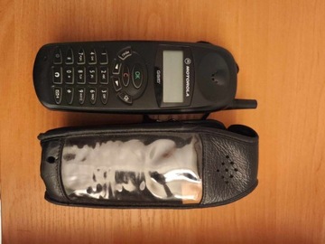 Motorola - kolekcjonerski aparat telefoniczny