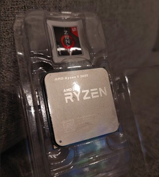 Procesor AMD Ryzen 5 2600