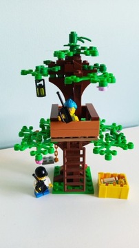 Lego MOC domek na drzewie