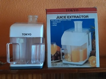 SOKOWIRÓWKA JUICE EXTRACTOR JM-302 300W