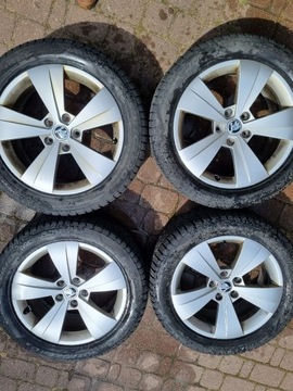 4x felgi alu 17 cali do Skoda Superb III + 2 opony