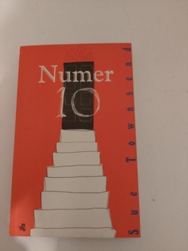 Sue Townsend Numer 10