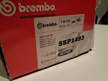 BREMBO P 68050 - KLOCKI PRZÓD SCENIC MEGANE 09-