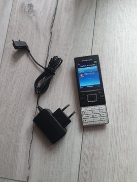 Sony Ericsson J20i super stan plus ładowarka