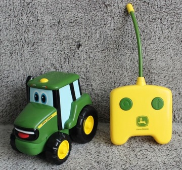 Tomy John Deere traktor na sterowanie