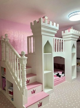 Zamek łóżko dla małej księżniczki 