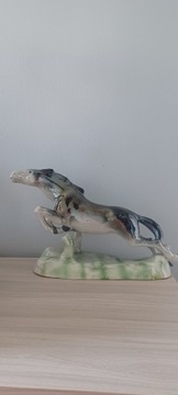 Figurka Koń z porcelany 