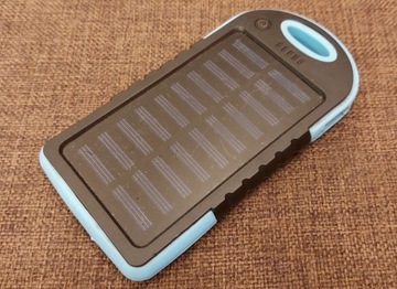 Powerbank solarny 6000mAh