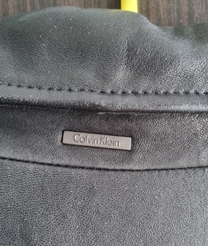 kurtka skorzana czarna  Calvin Klein  uzywana