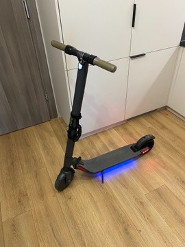 Hulajnoga elektryczna Segway Ninebot ES2