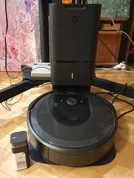 IRobot Roomba I7+stacja oczyszczająca