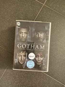 Gotham sezon 1 DVD