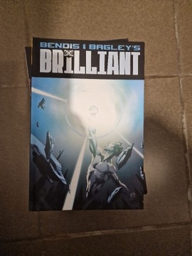 Komiks po angielsku Brilliant Bendis Bagley