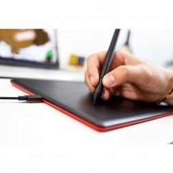 NOWY Tablet graficzny One by Wacom M - CTL-672-N