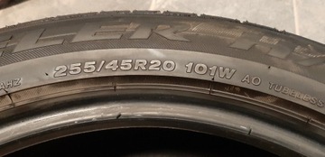 Bridgestone Dueler HP Sport 255/45 R20 DOT 4118