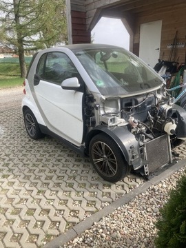 Smart fortwo 451 z 2012r na części 