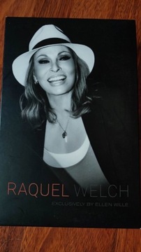 Peruka z kolekcji Raquel Welch