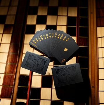 czarno złote karty do pokera