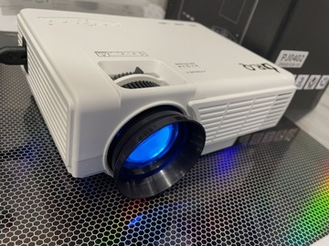 Projektor LCD AKATUO HI-04 biały Full HD 