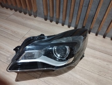 Lampa Reflektor Opel Insignia polift prawa