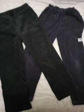 Dwie pary spodni struksowych 146