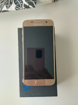 Samsung galaxy S7 gold platinum jak nowy
