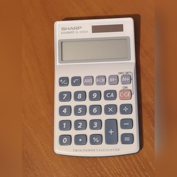 Kalkulator SHARP 