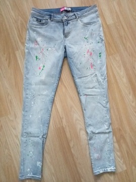 Spodnie damskie jeansy SuperDry