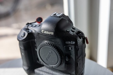 Lustrzanka Canon EOS 1DX 