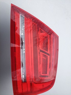 Lampa audi a8 d4,  w blotnik prawa