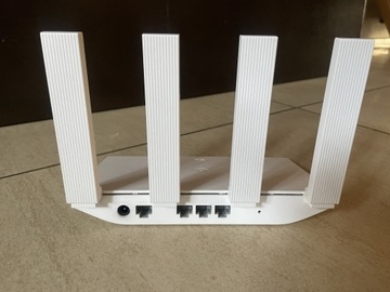 Router bezprzewodowy  WiFi Huawei ws5200