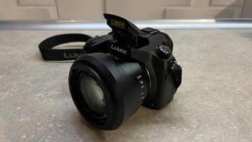 Aparat Panasonic LUMIX FZ1000, ideał, 2 x aku