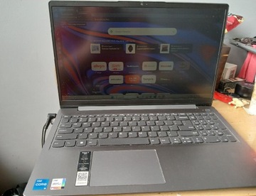 Laptop Lenovo Używany Roczny