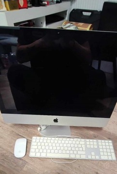 iMac 21.5-calowy, połowa 2011 r.