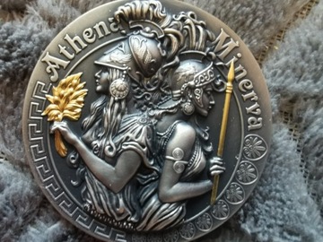Srebrna moneta z serii Boginie Atena i Minerwa 